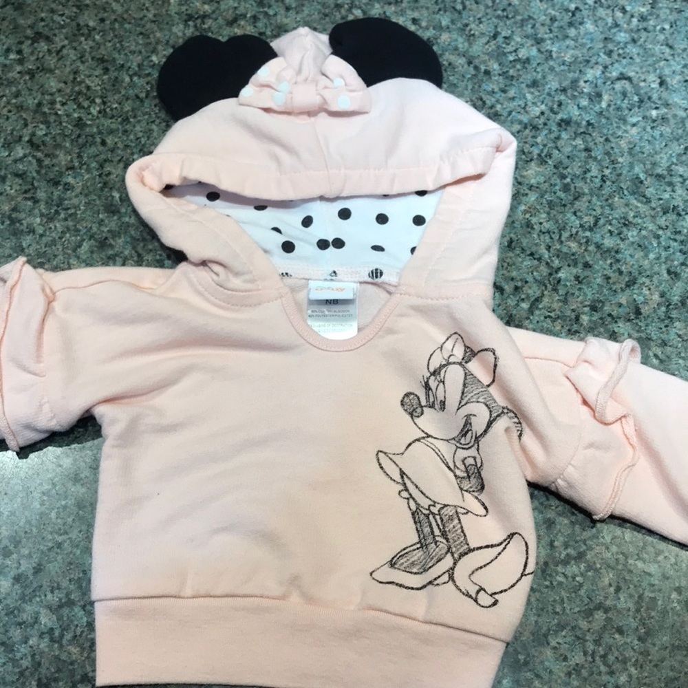 Cutest NB Minnie hoodie